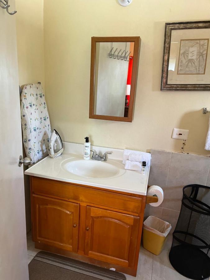 Apartmán Cool Breeze Mobay Montego Bay Exteriér fotografie